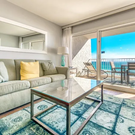 Beach House Condominiums C303 - Beachfront With Pool, Wifi, & Beach Service